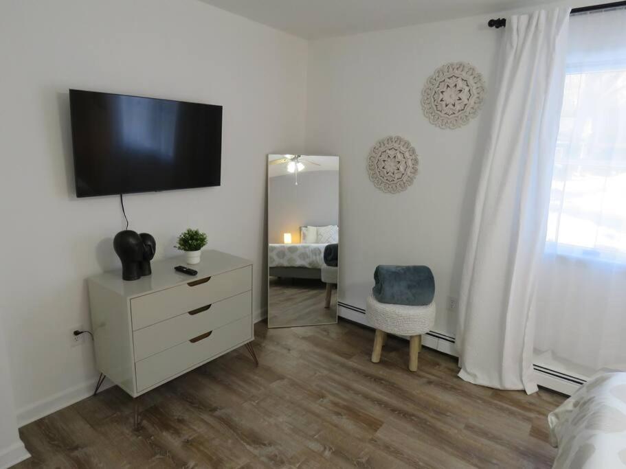 Catskills Cottage With Lake View Book Now Rock Hill Buitenkant foto